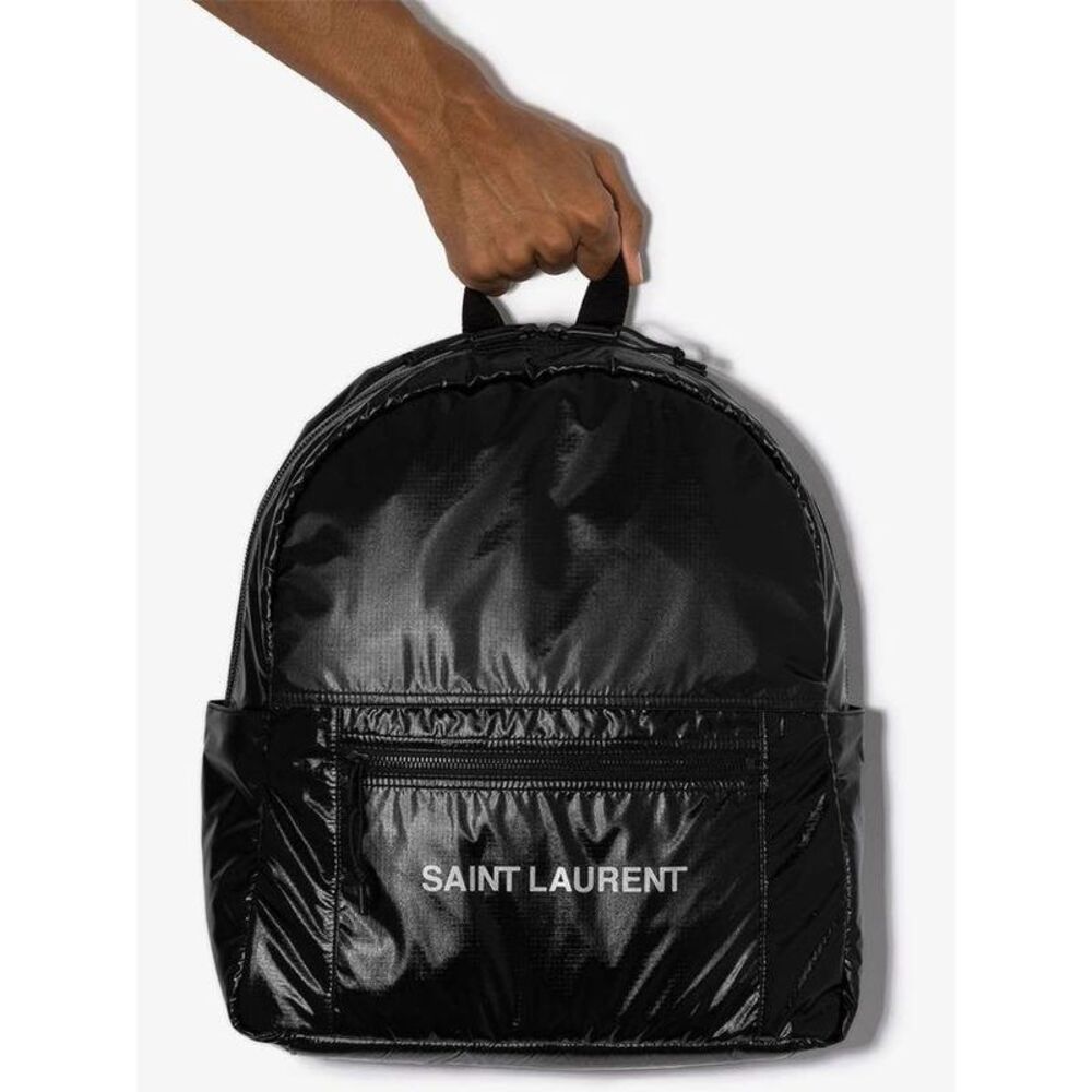 Backpack - Picture 3 of 4